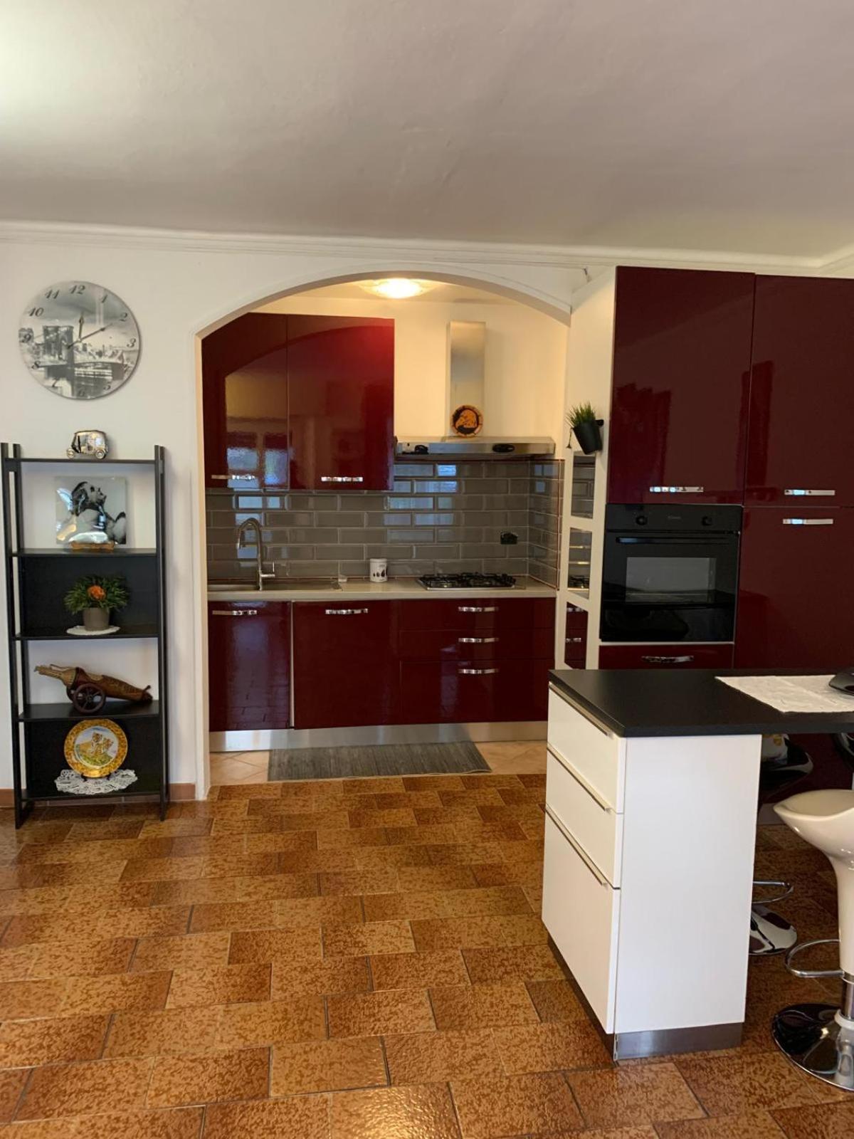 Affitti Liana Apartment Лука Екстериор снимка